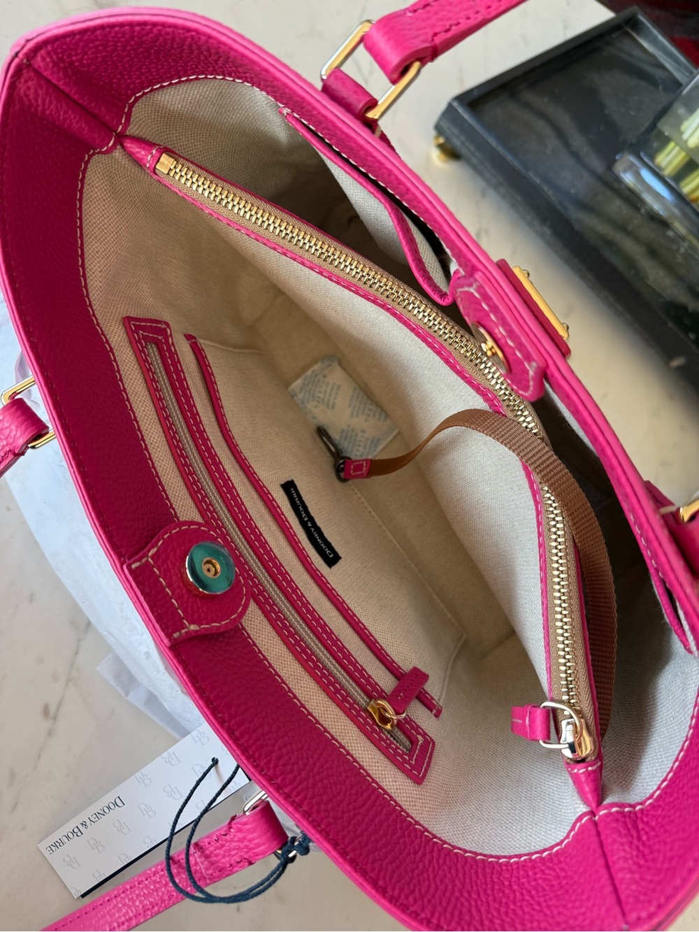 New Dooney & Bourke Lucca Leather Jessie Tote Bag - Picture 5 of 16